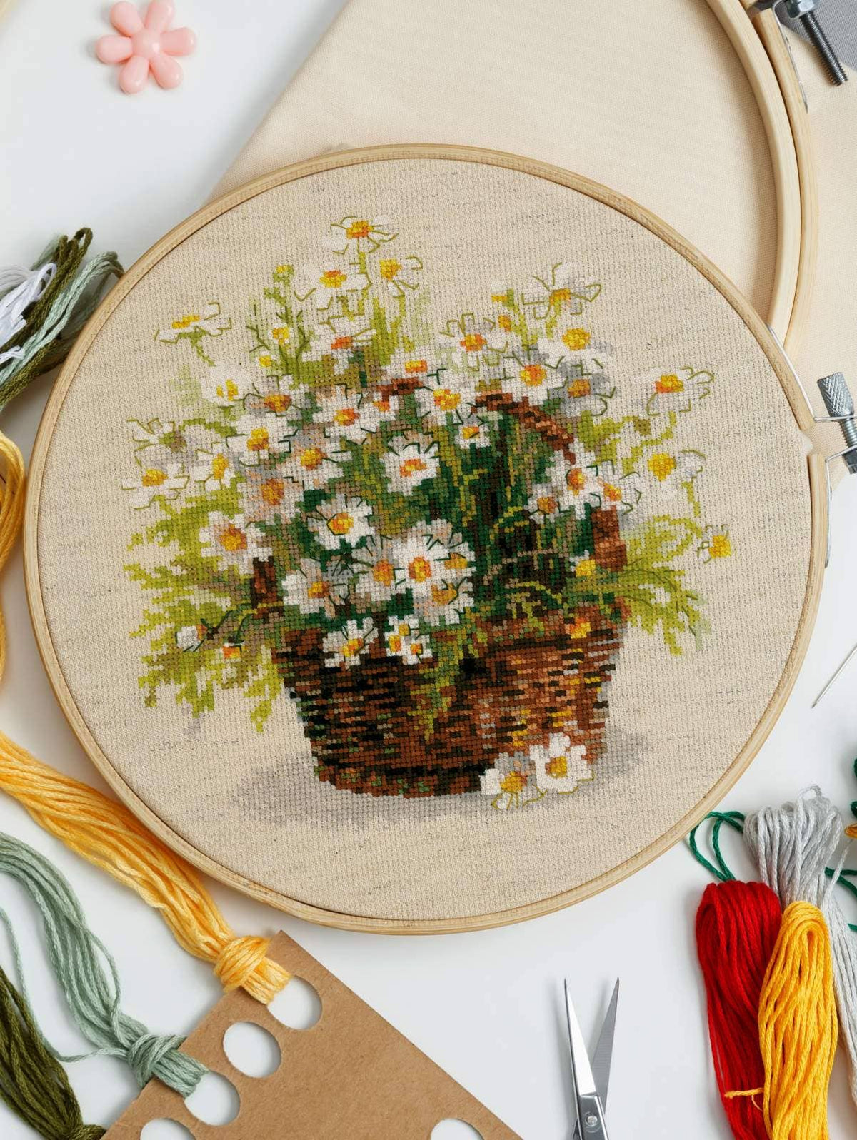 RIOLIS 1478 Madeliefjes kruissteekpakket (geteld) bloemenmand